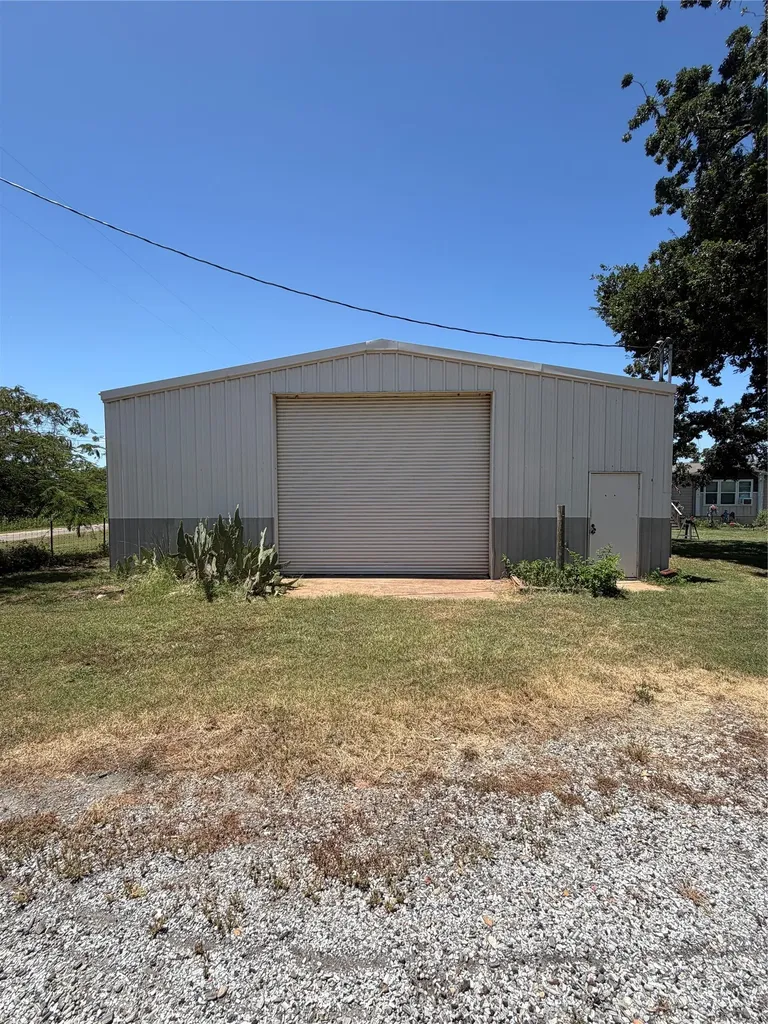 438 Lcr 864 Jewett TX 75846