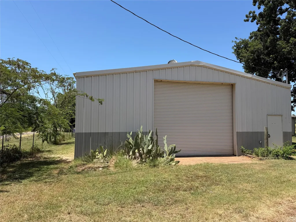 438 Lcr 864 Jewett TX 75846