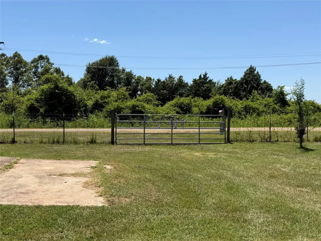 438 Lcr 864 Jewett TX 75846