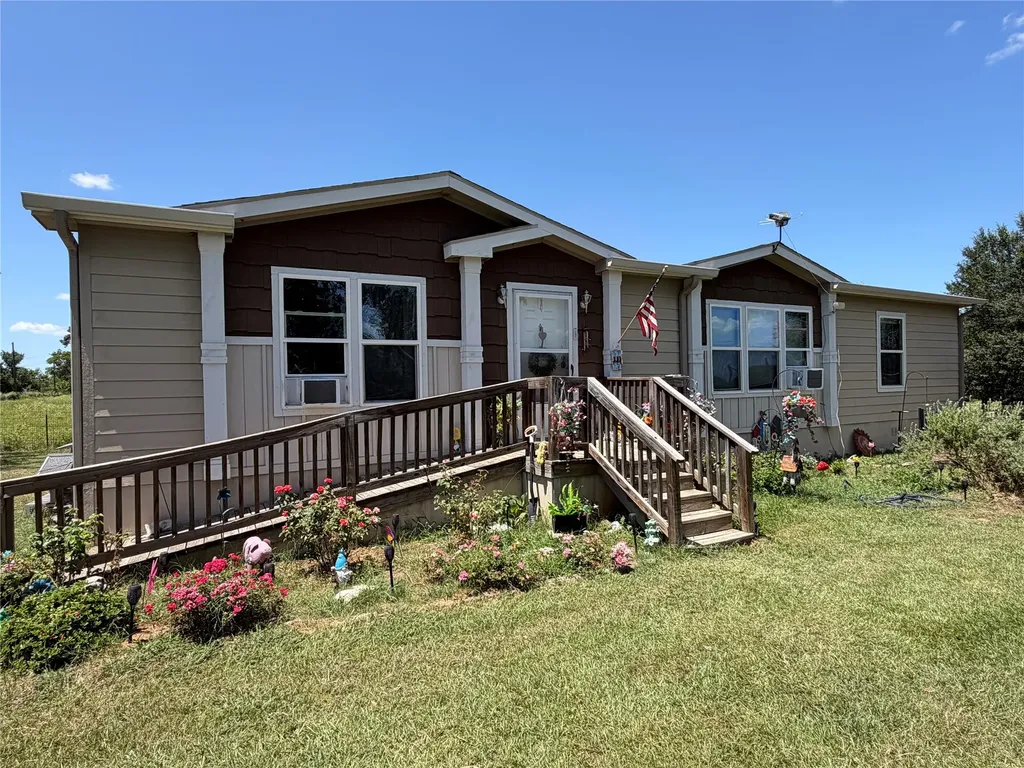 438 Lcr 864 Jewett TX 75846