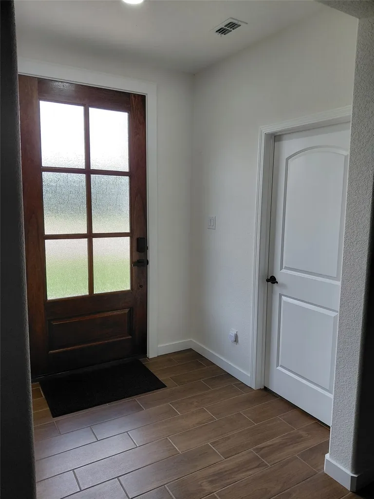 604 E 4th Street Muenster TX 76252