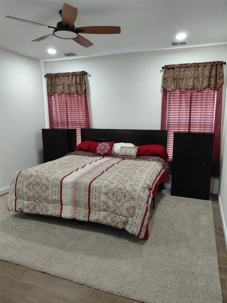 604 E 4th Street Muenster TX 76252