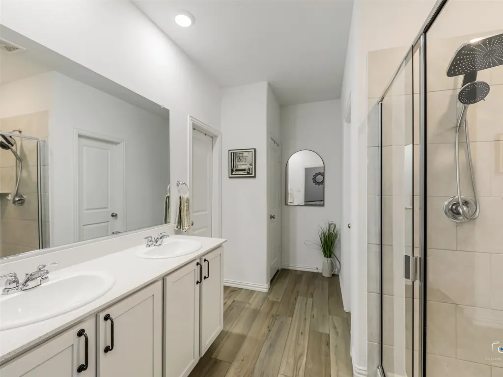 1613 Roadrunner Drive Little Elm TX 75068