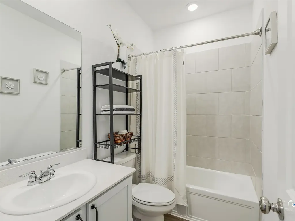 1613 Roadrunner Drive Little Elm TX 75068