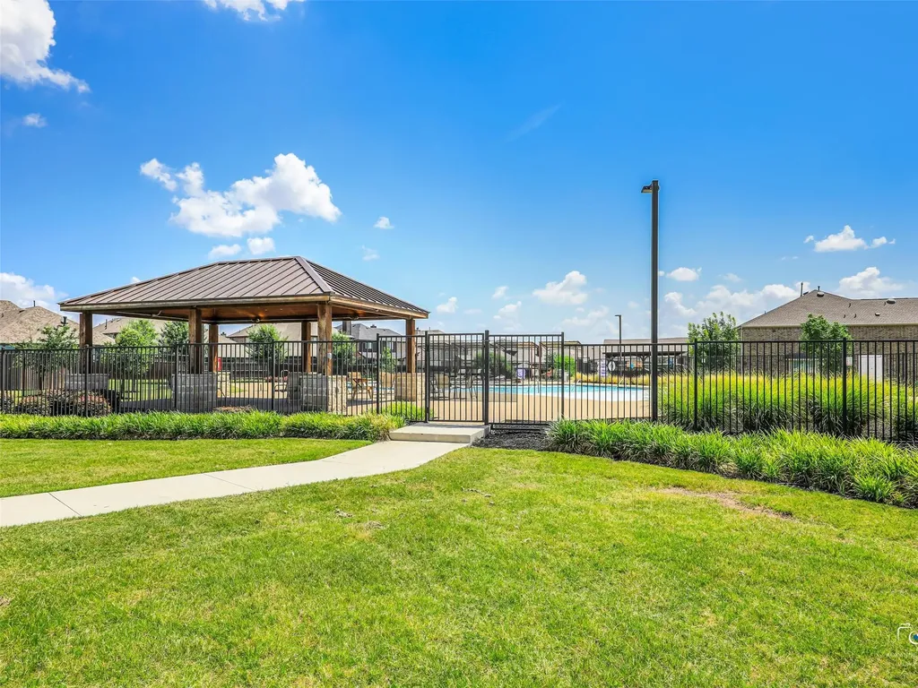 1613 Roadrunner Drive Little Elm TX 75068