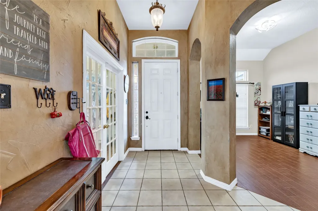 403 Lochwood Circle Lake Dallas TX 75065