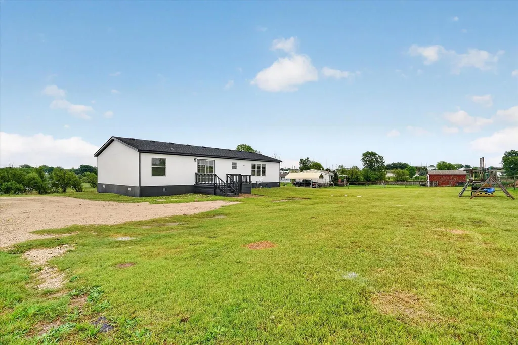 5803 Kentucky Street Joshua TX 76058