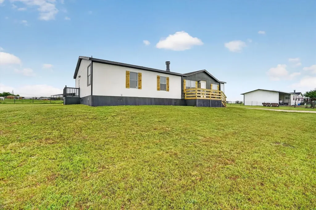 5803 Kentucky Street Joshua TX 76058
