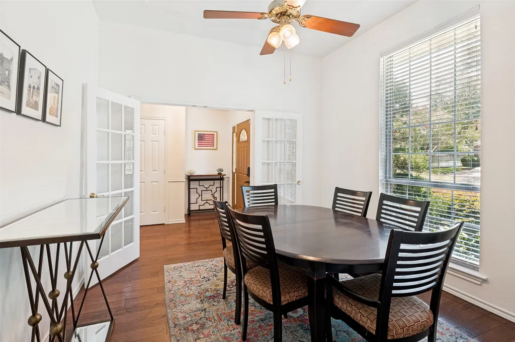 1005 De Pauw Drive Arlington TX 76012