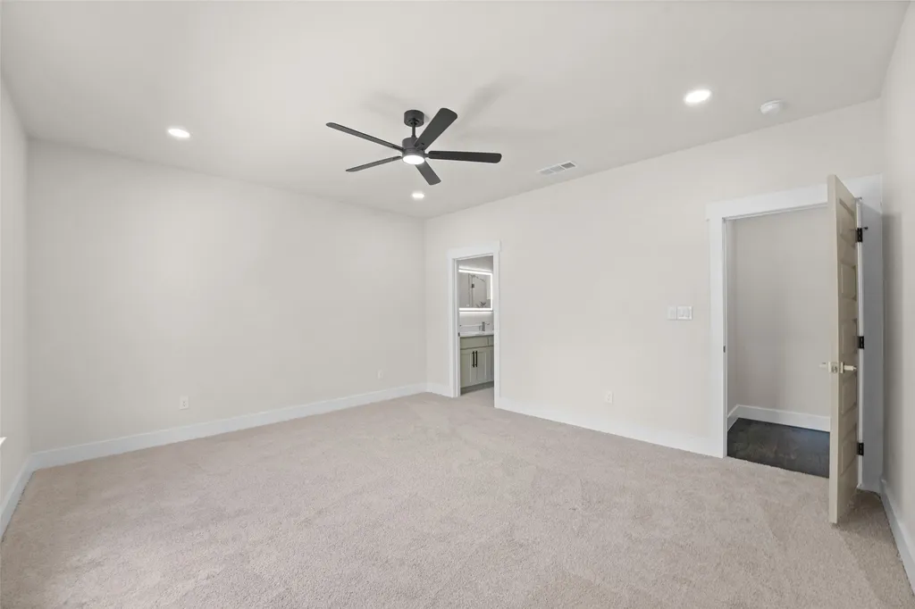 609 Luzon Street Tool TX 75143