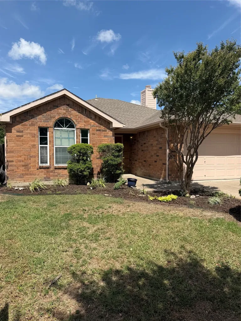 1301 Embercrest Drive Midlothian TX 76065