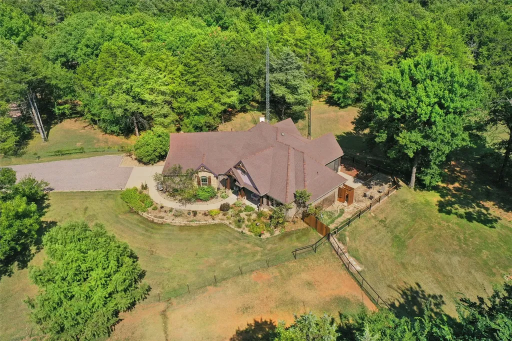 1433 Old Sadler Road Sadler TX 76264