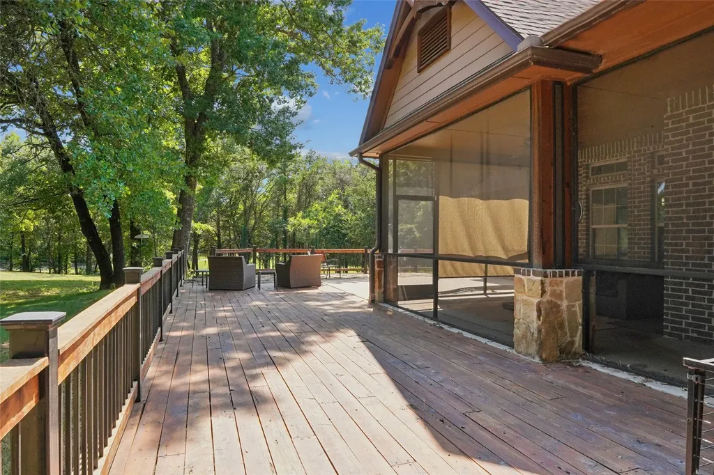 1433 Old Sadler Road Sadler TX 76264