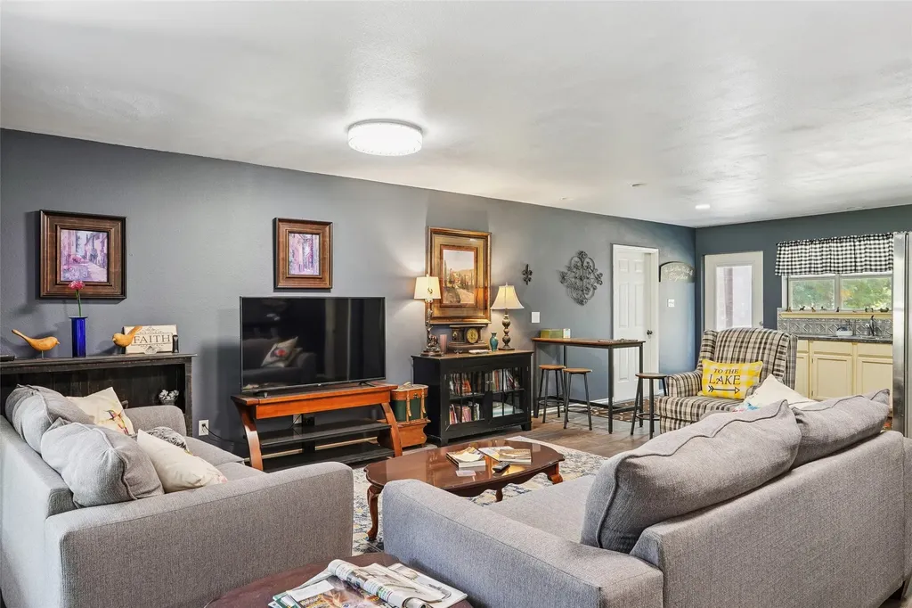 1433 Old Sadler Road Sadler TX 76264