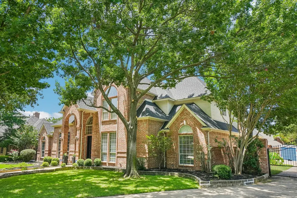 1008 Lark Haven Lane Keller TX 76248