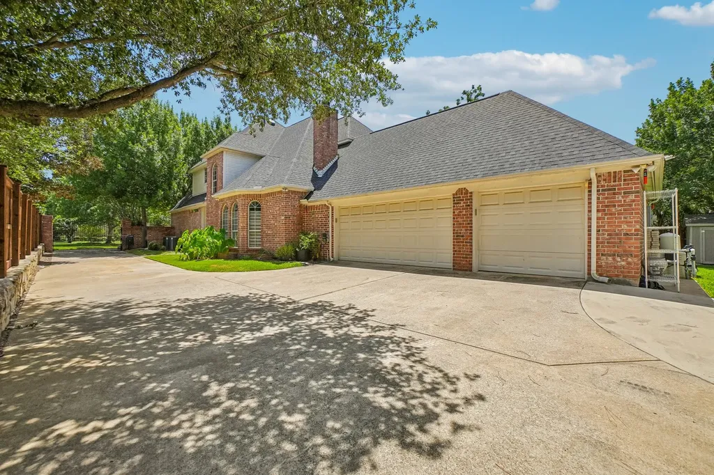 1008 Lark Haven Lane Keller TX 76248