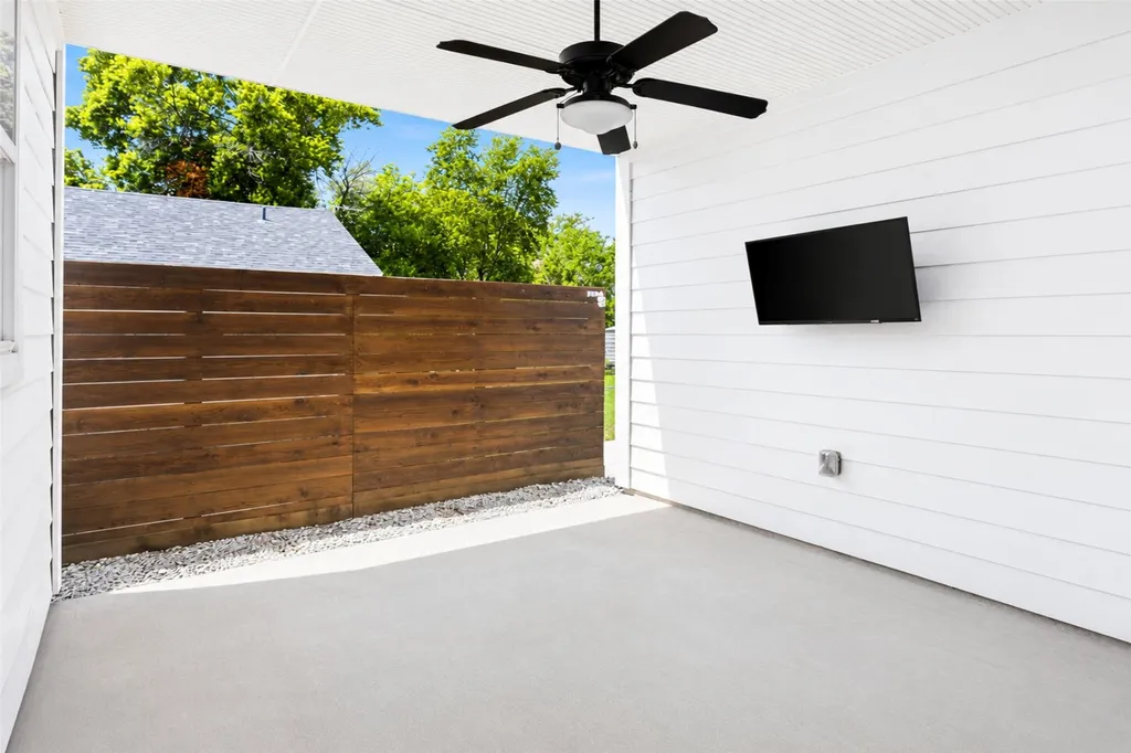228 Sunset Lane Fort Worth TX 76114