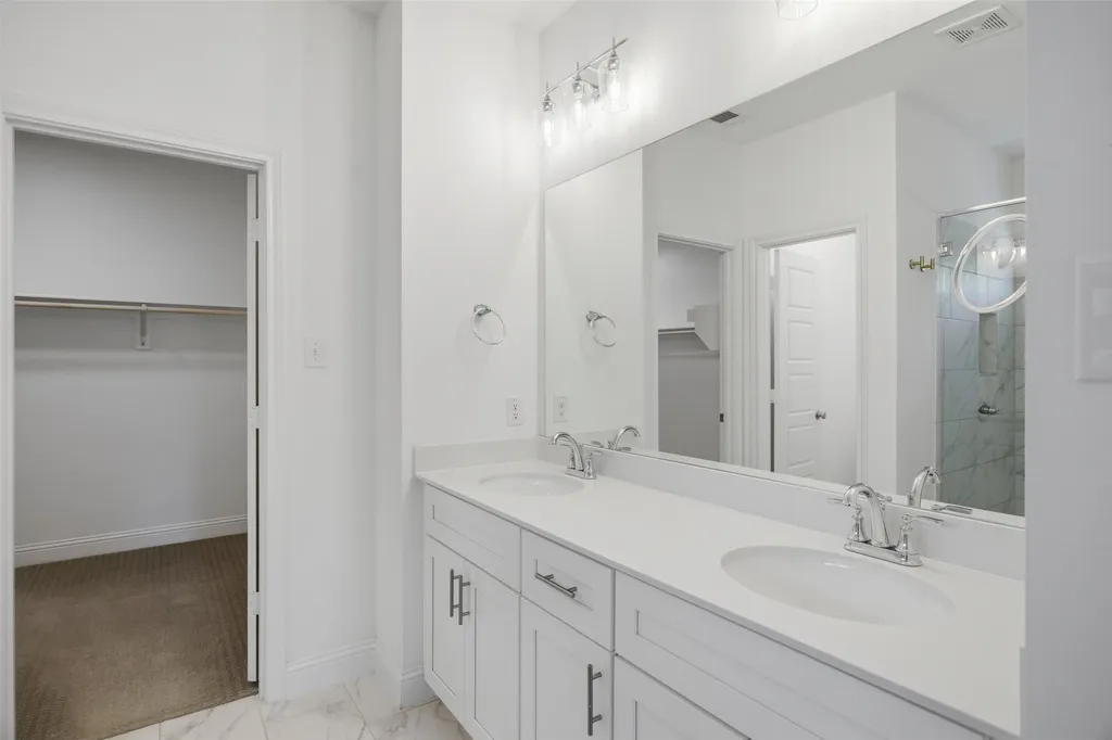 228 Sunset Lane Fort Worth TX 76114