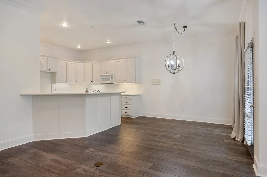 2313 Dietz Lane Tyler TX 75701