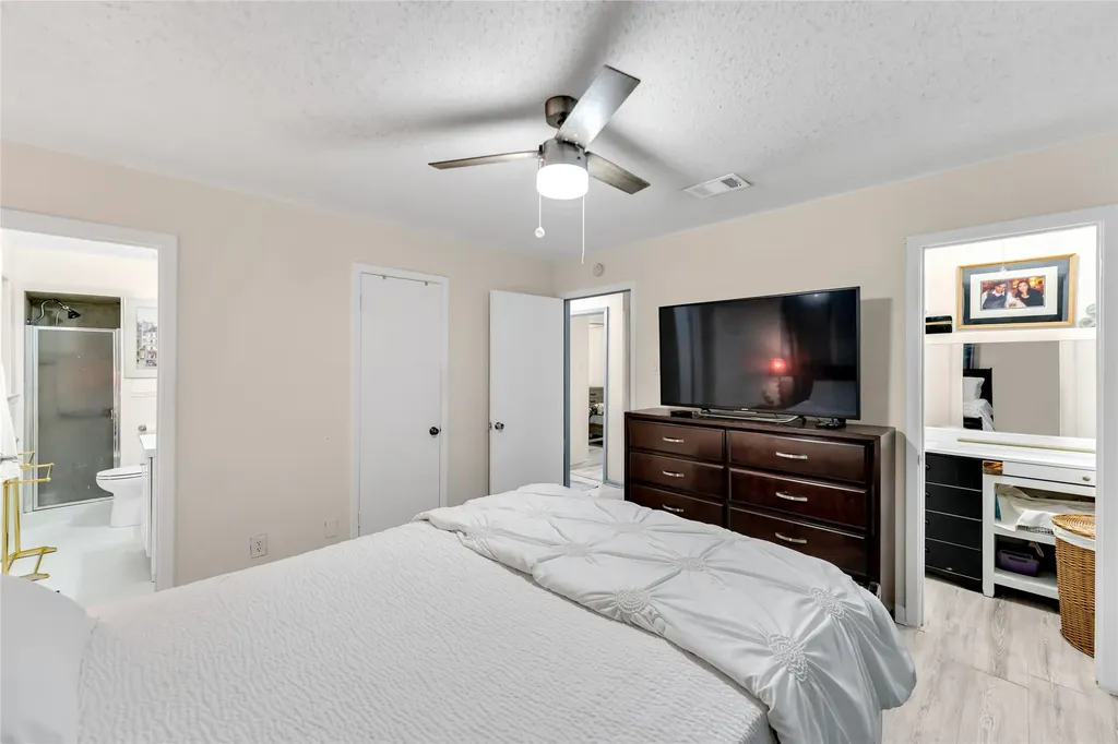 800 Patricia Street Irving TX 75060