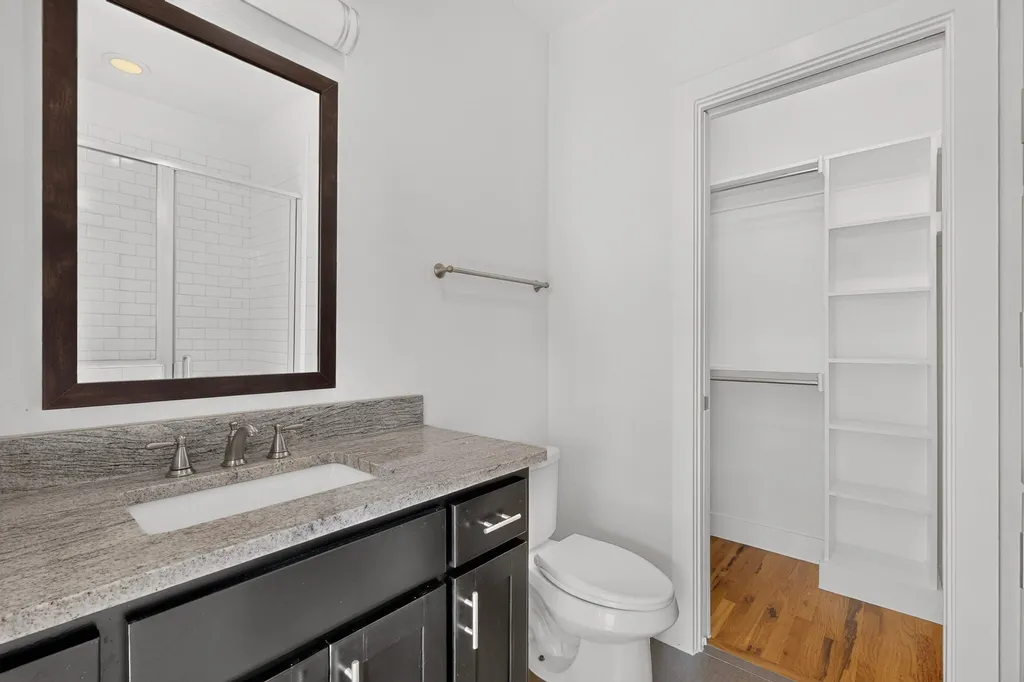 4950 Cedar Springs Road Dallas TX 75235