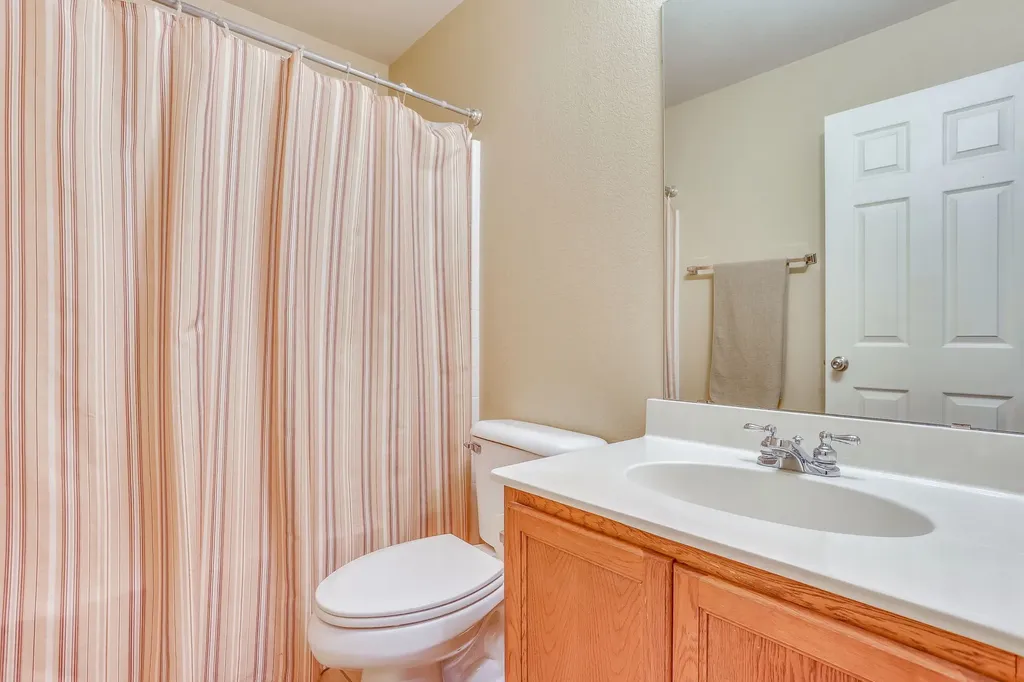 613 Cessna Court Saginaw TX 76179