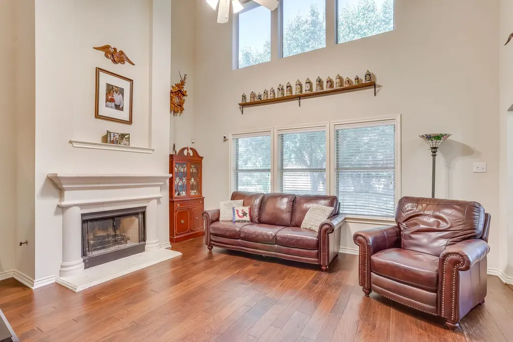 613 Cessna Court Saginaw TX 76179