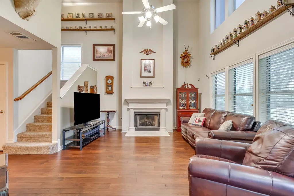 613 Cessna Court Saginaw TX 76179