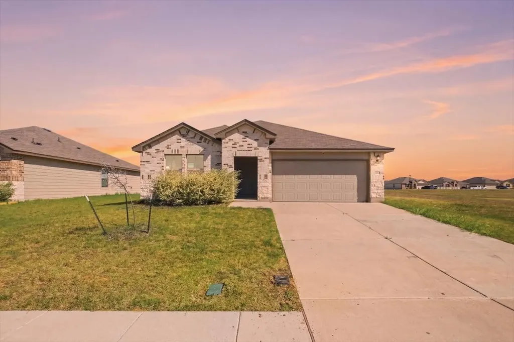7009 Llano Drive China Spring TX 76633