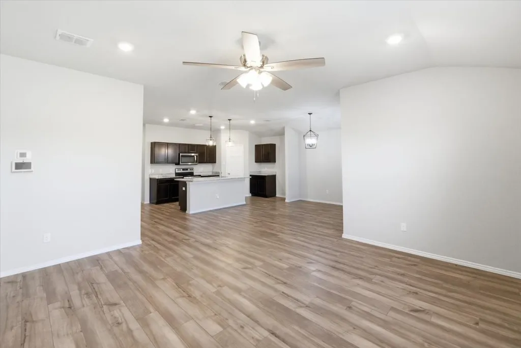 7009 Llano Drive China Spring TX 76633