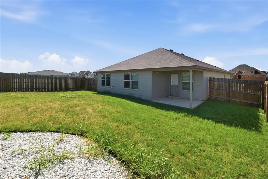 7009 Llano Drive China Spring TX 76633