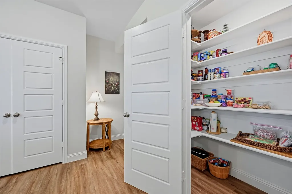 111 Mustang Drive Lindsay TX 76240