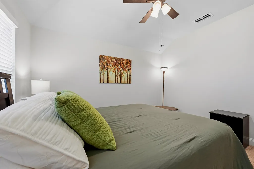 111 Mustang Drive Lindsay TX 76240