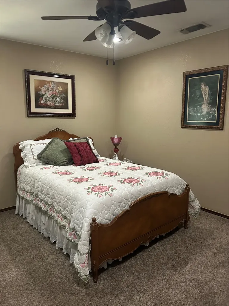 304 Paloverde Lane Fort Worth TX 76112