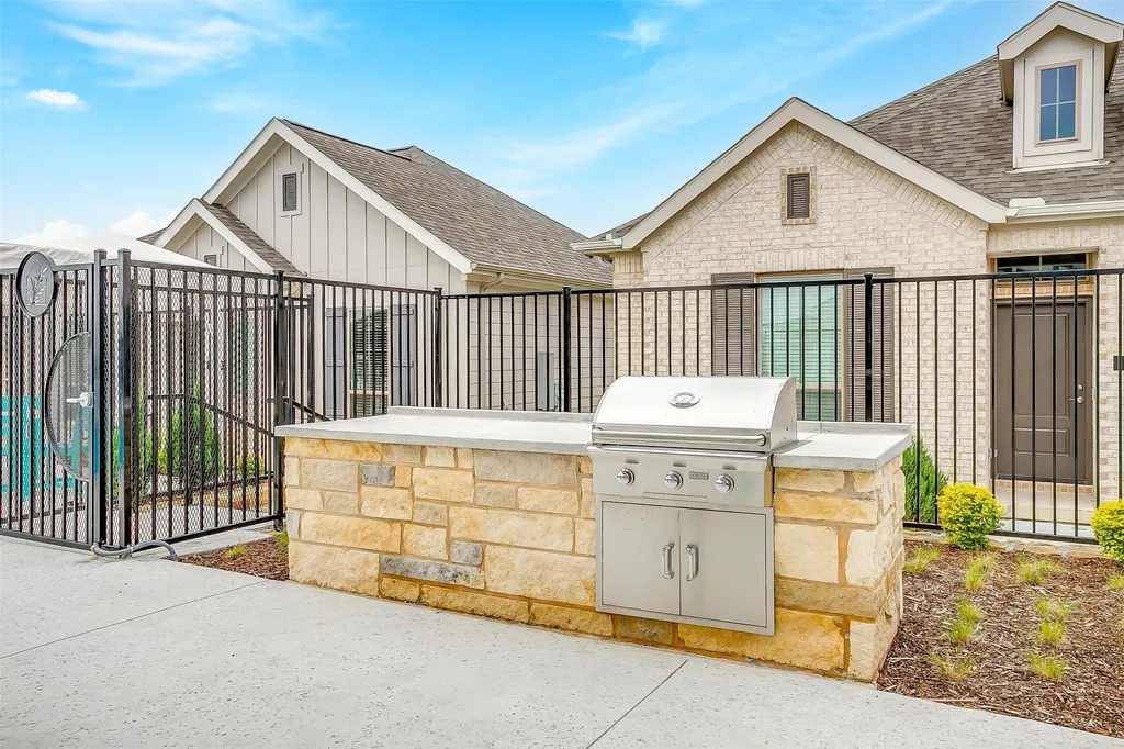 10418 Palmera Street Fort Worth TX 76126