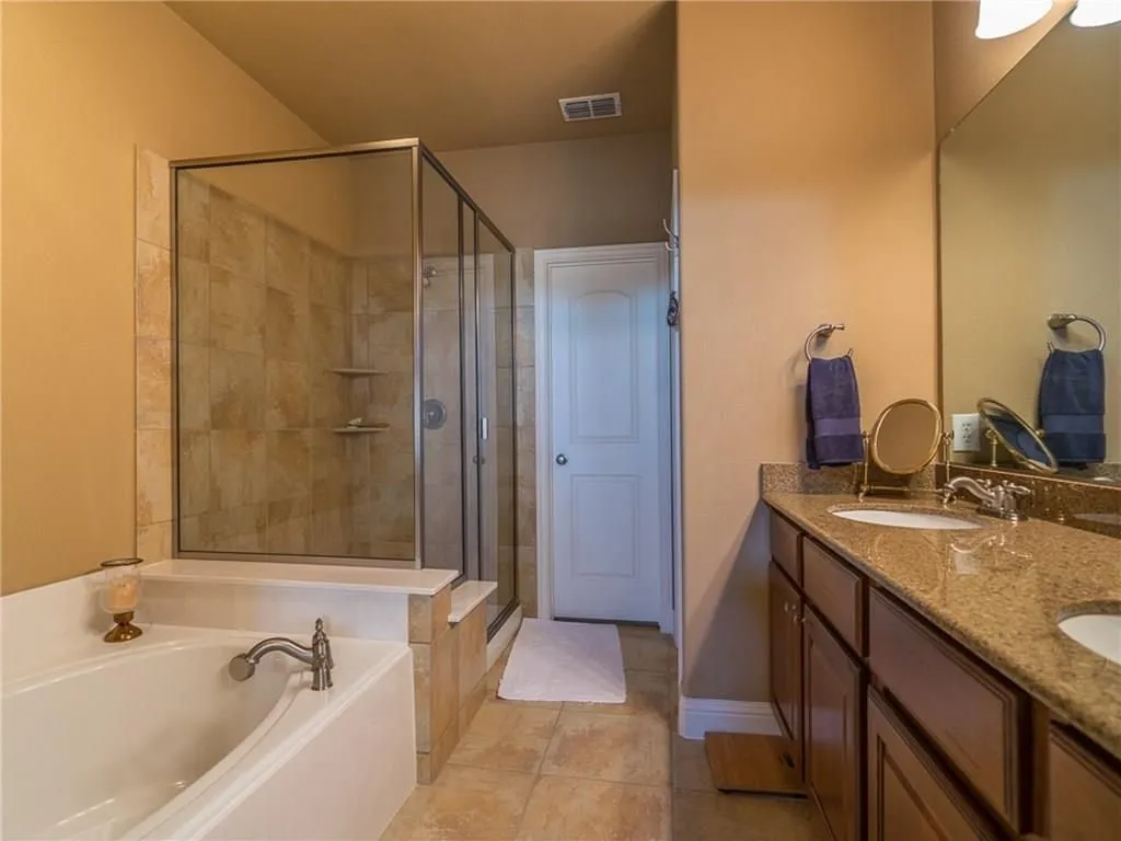 5733 Lois Lane Plano TX 75024