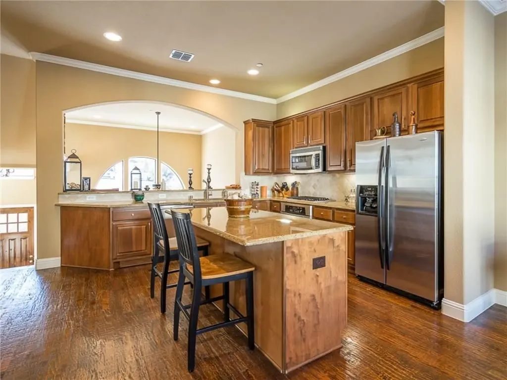 5733 Lois Lane Plano TX 75024