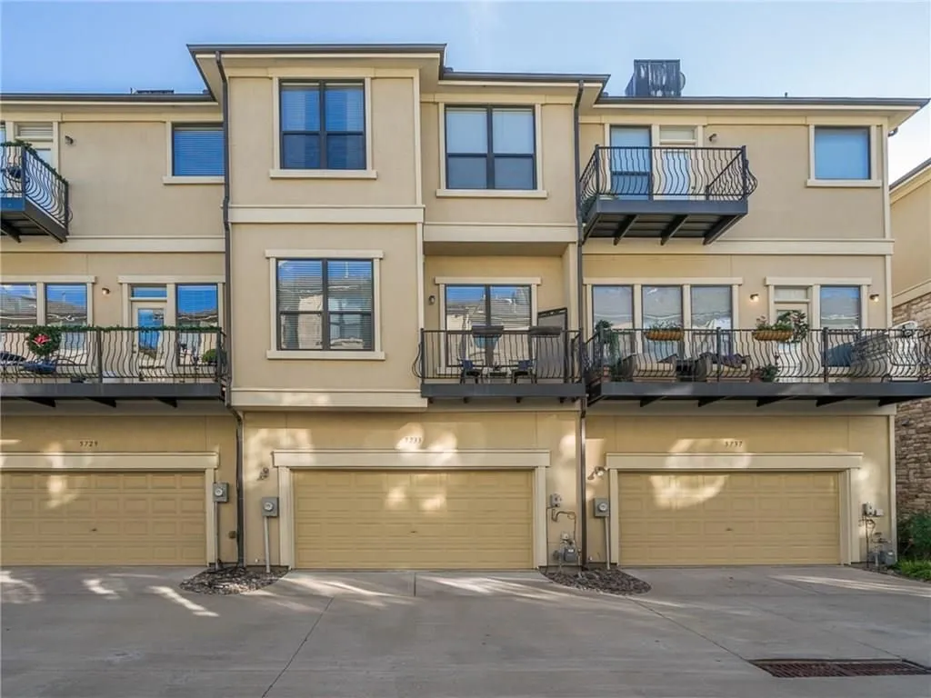 5733 Lois Lane Plano TX 75024