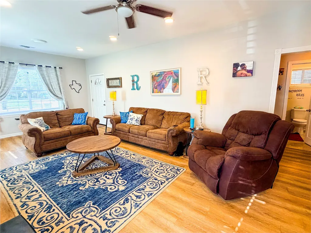 2124 Culbertson Street Paris TX 75460