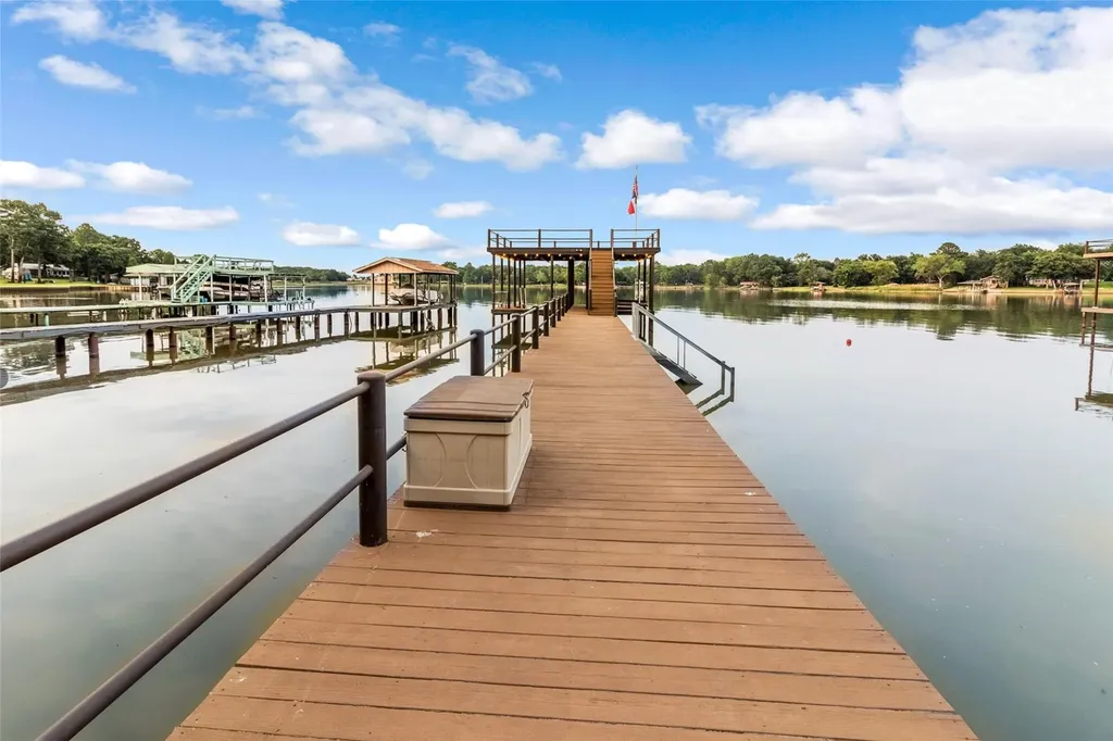 416 Forest Lane Gun Barrel City TX 75156