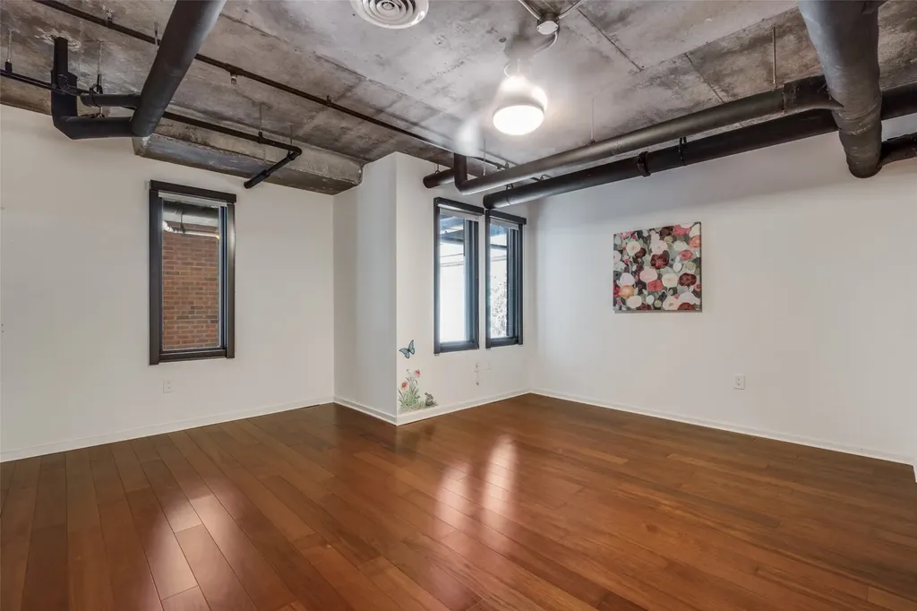 3110 Thomas Avenue Dallas TX 75204
