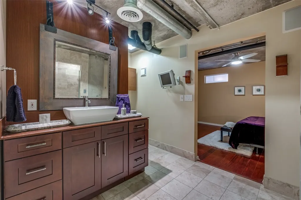 3110 Thomas Avenue Dallas TX 75204