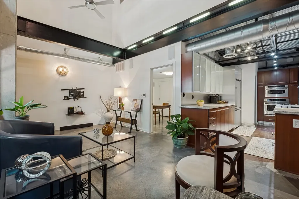 3110 Thomas Avenue Dallas TX 75204