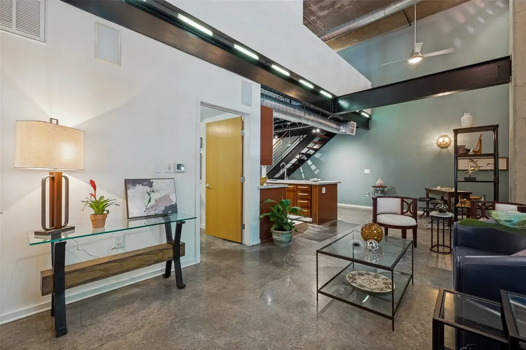 3110 Thomas Avenue Dallas TX 75204