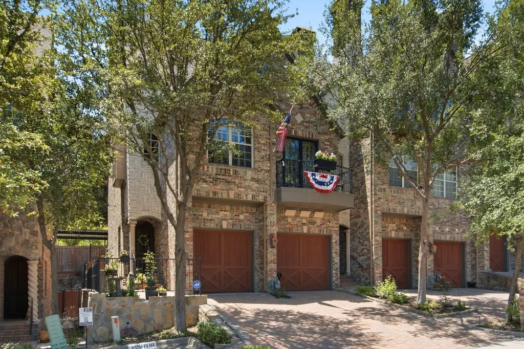 728 Rockingham Drive Irving TX 75063
