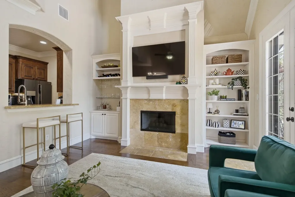 728 Rockingham Drive Irving TX 75063