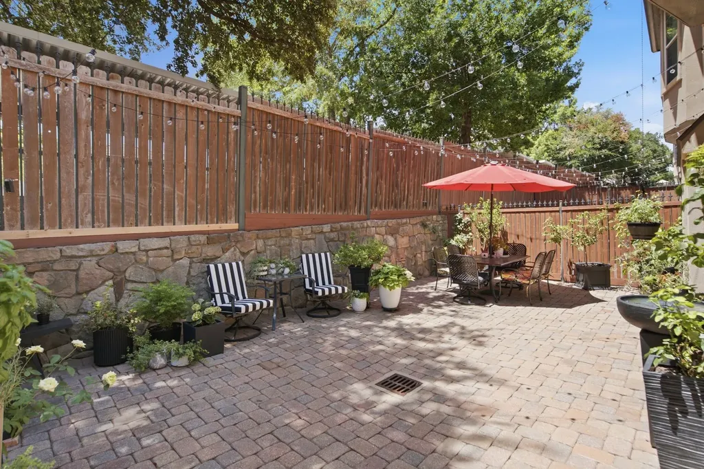 728 Rockingham Drive Irving TX 75063