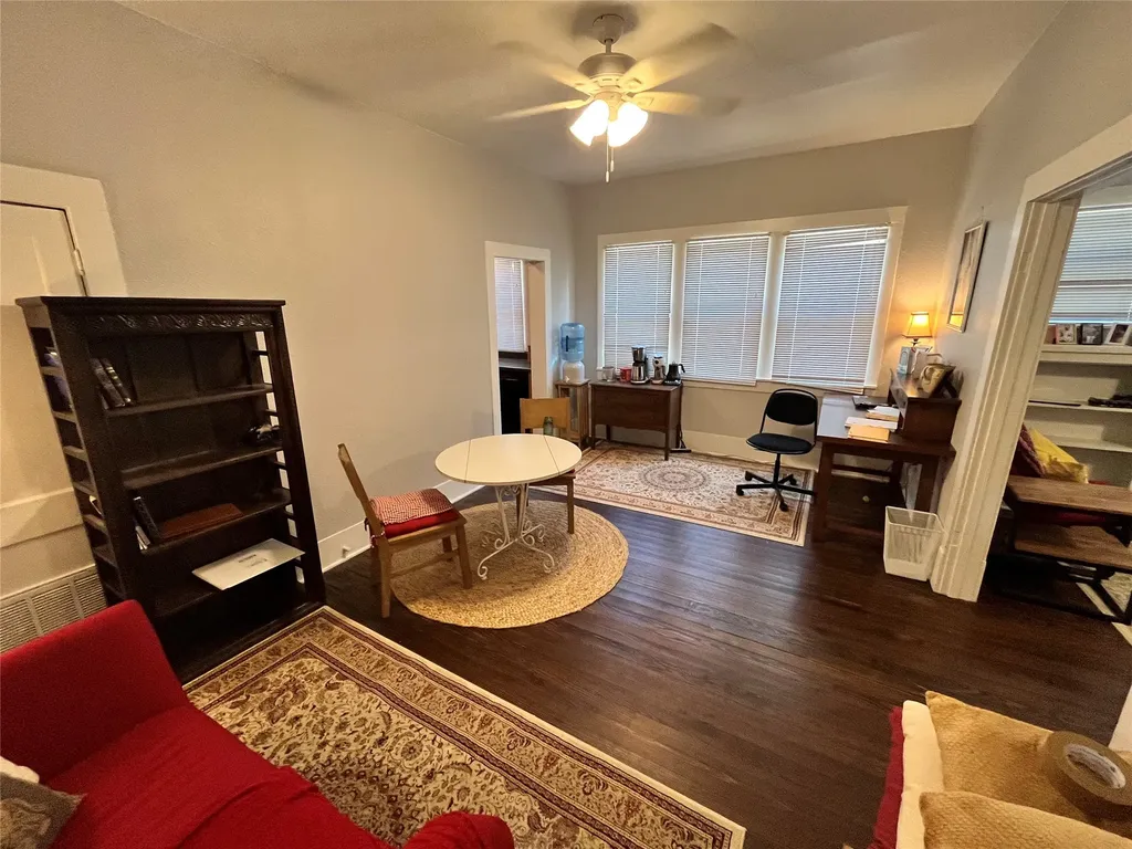 219 Bryan Street Denton TX 76201