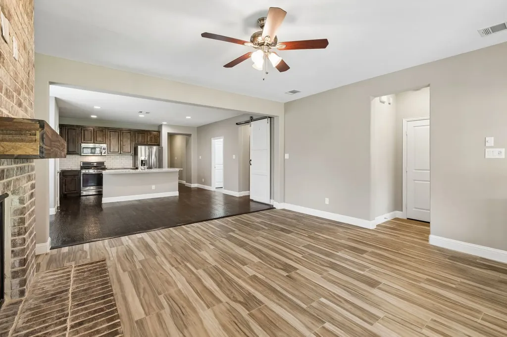 15424 Bluffdale Drive Fort Worth TX 76262