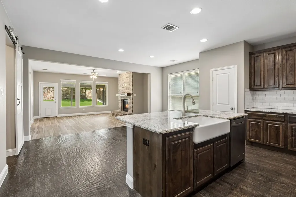 15424 Bluffdale Drive Fort Worth TX 76262
